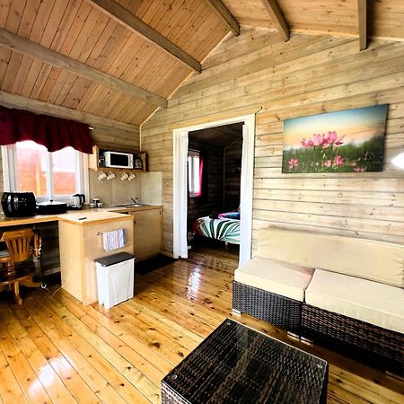 Red Hibiscus Villas ราโรทองกา ภายนอก รูปภาพ