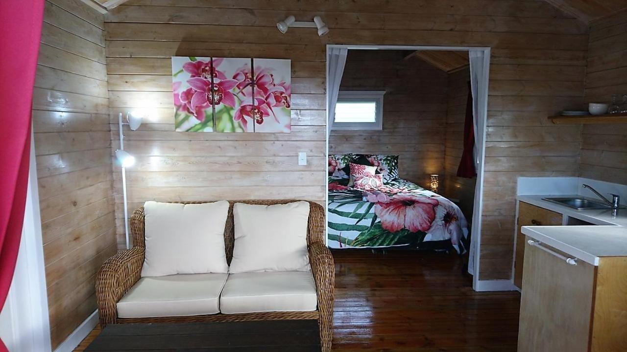 Red Hibiscus Villas ราโรทองกา ภายนอก รูปภาพ