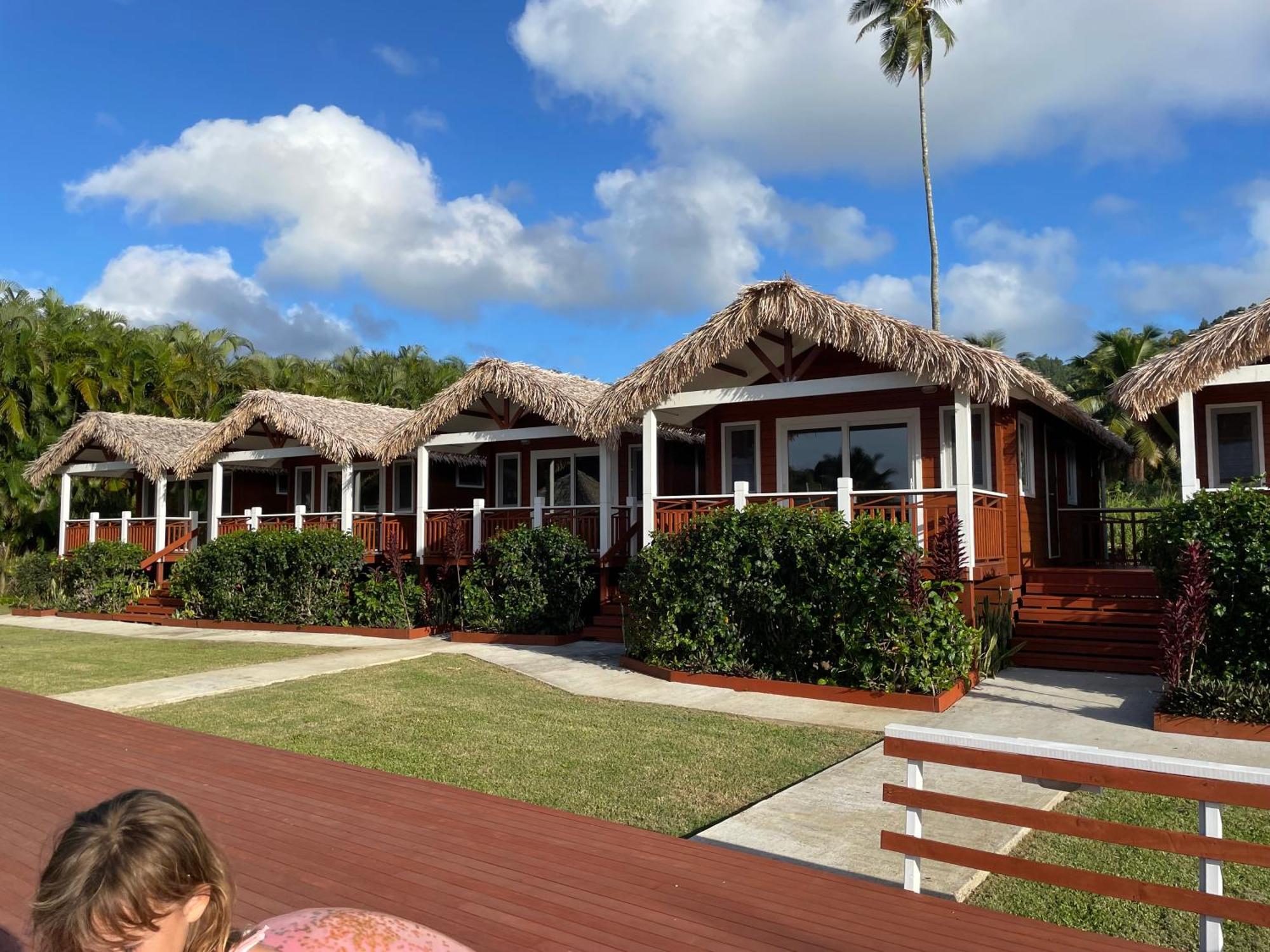 Red Hibiscus Villas ราโรทองกา ภายนอก รูปภาพ