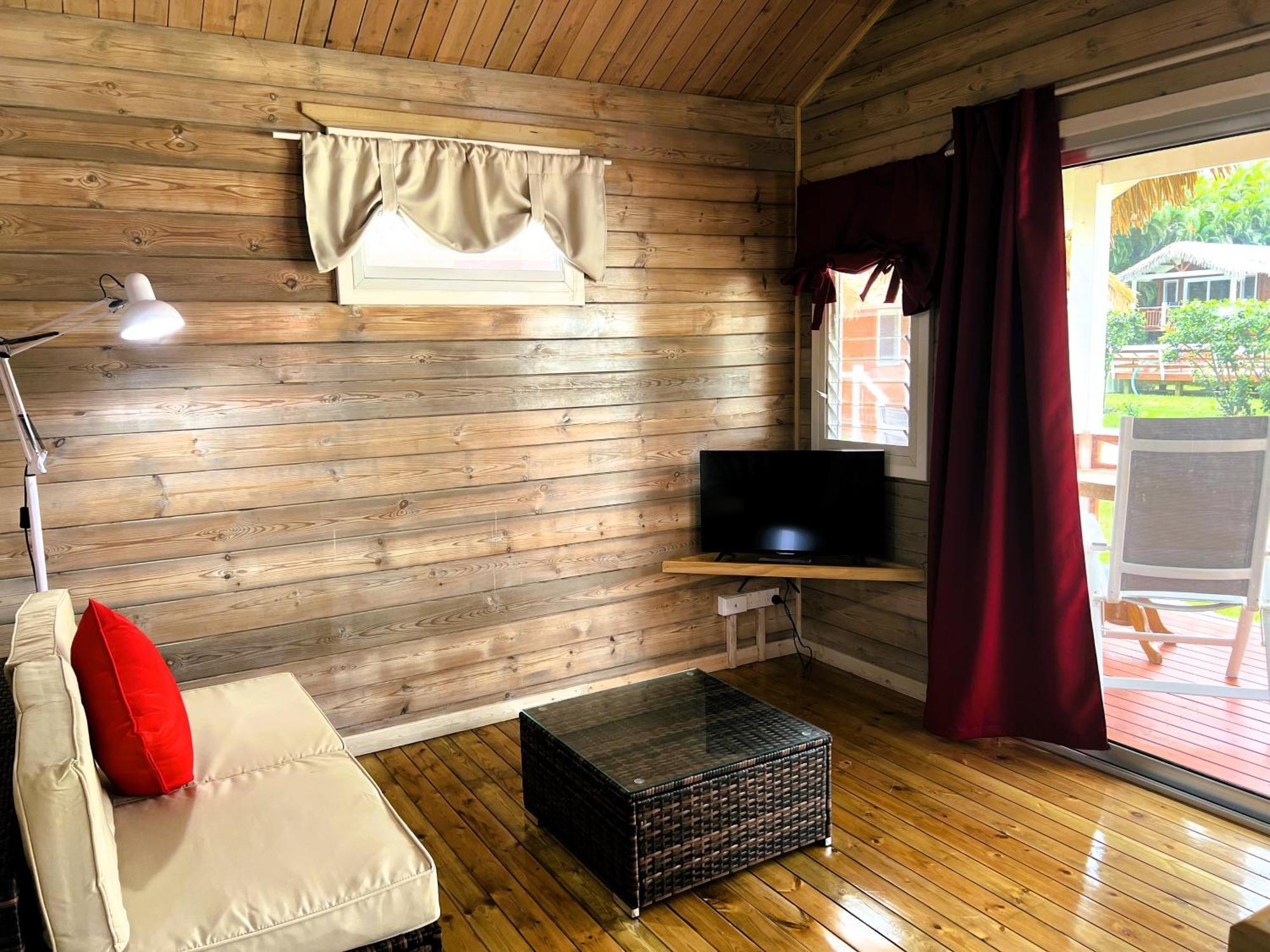 Red Hibiscus Villas ราโรทองกา ภายนอก รูปภาพ