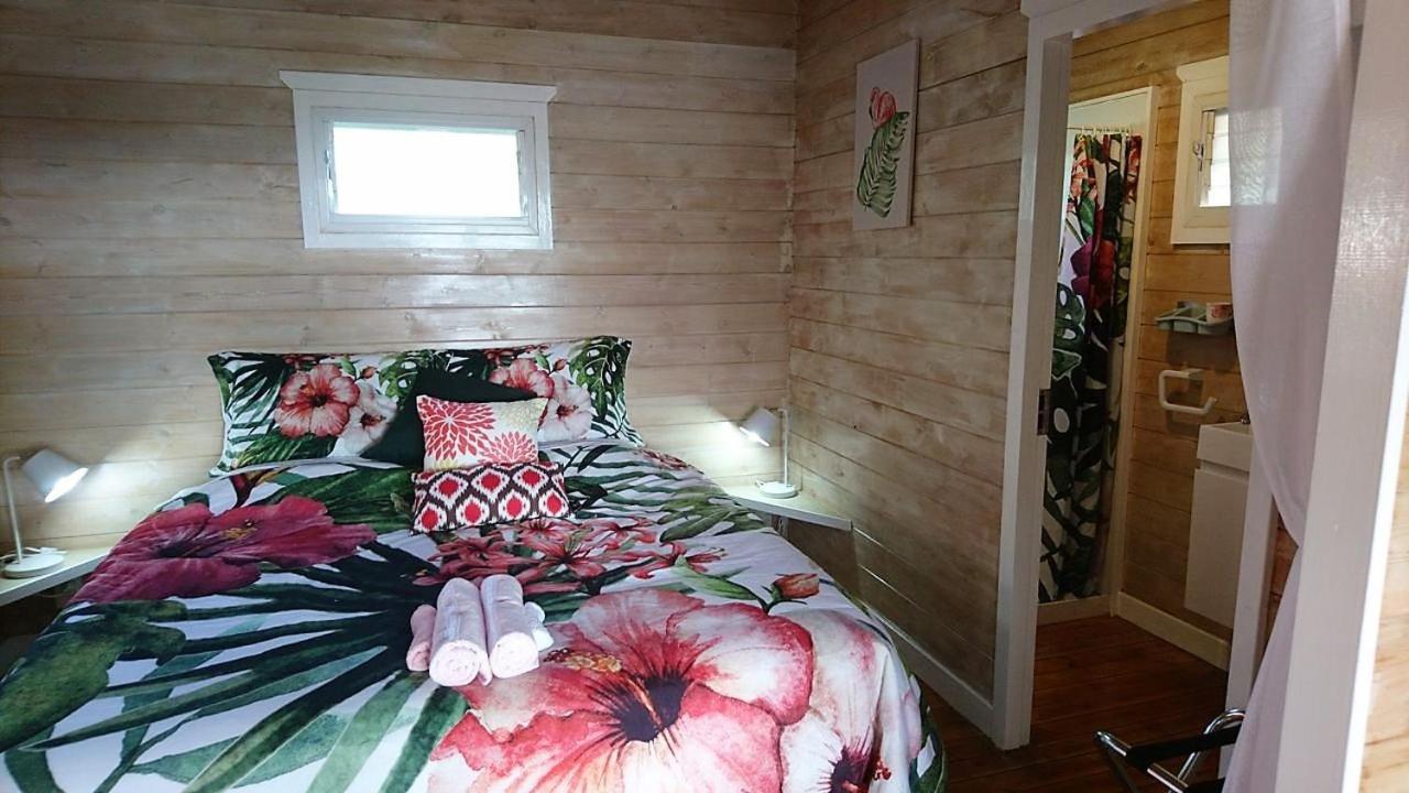Red Hibiscus Villas ราโรทองกา ภายนอก รูปภาพ